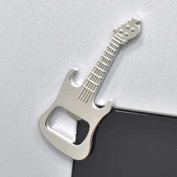 Креативная гитара Открывалка для бутылок Магниты на холодильник Украшение дома Свадебные подарки Металлические магнитные наклейки Симпатичные наклейки на холодильник для гитары